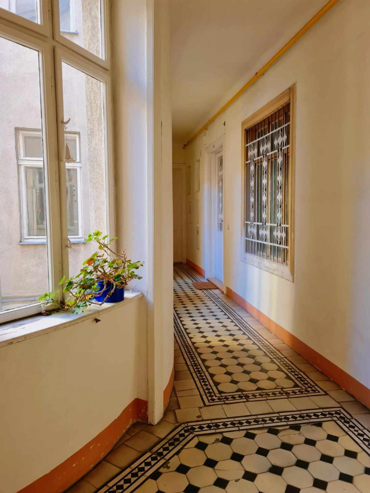 Central And Round 3 Minutes To City Shopping Center And Schoenbrunn Palace Vienna Luaran gambar
